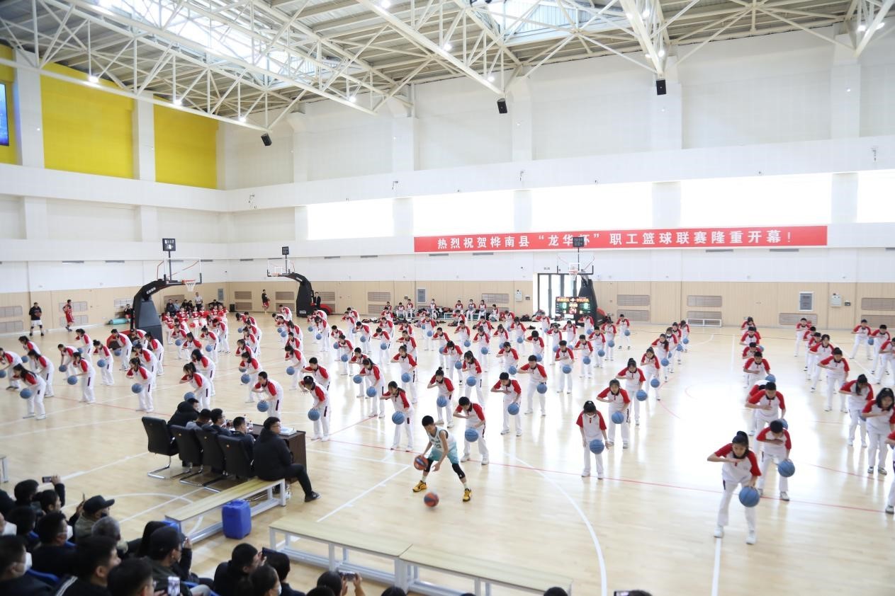 县教育局举办首届教职工佳木斯快乐舞步健身操比赛--磐安新闻网