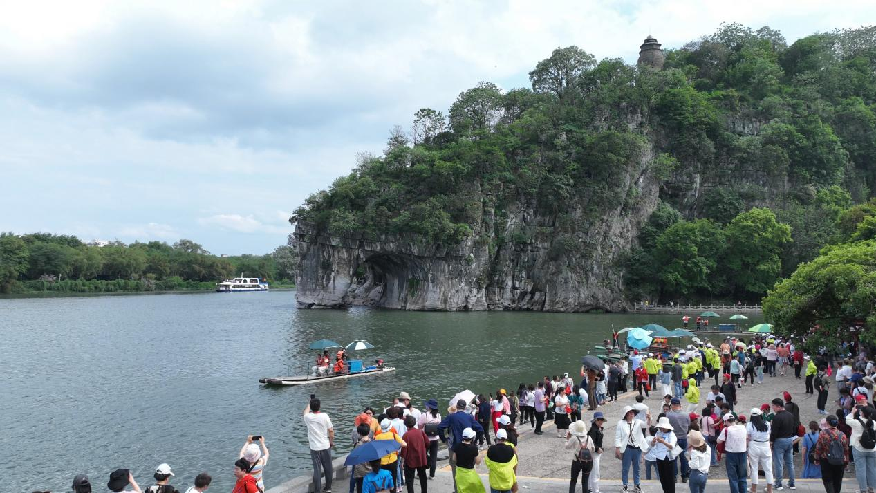 广西“五一”假期实现旅游收入超205亿元