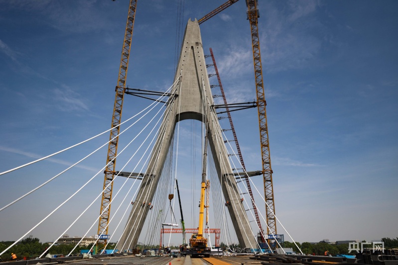 “河北单塔跨径最大、首个水幕景观斜拉桥”将于5月底通车