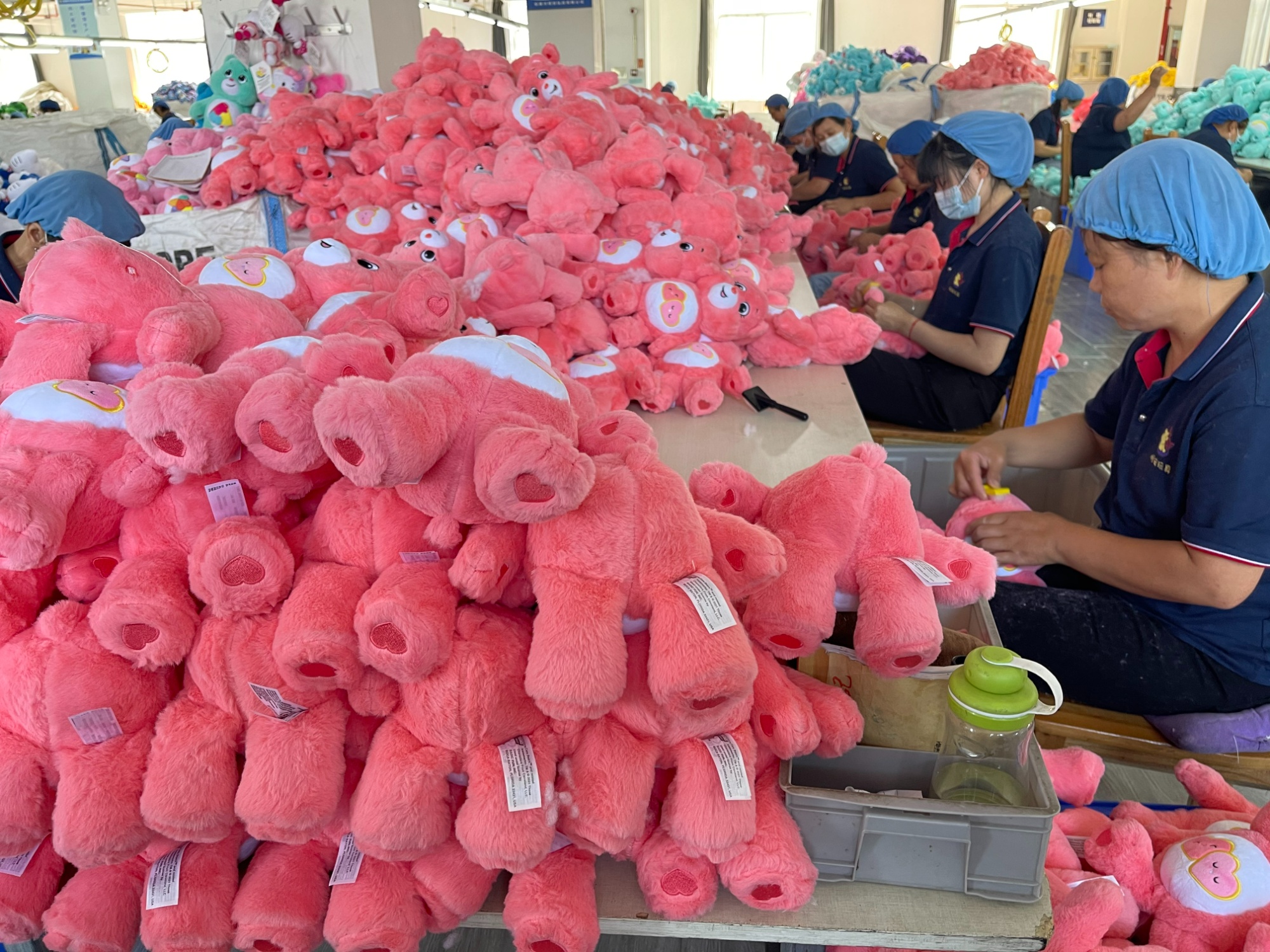 中国毛绒玩具产业新都的“萌”经济密码