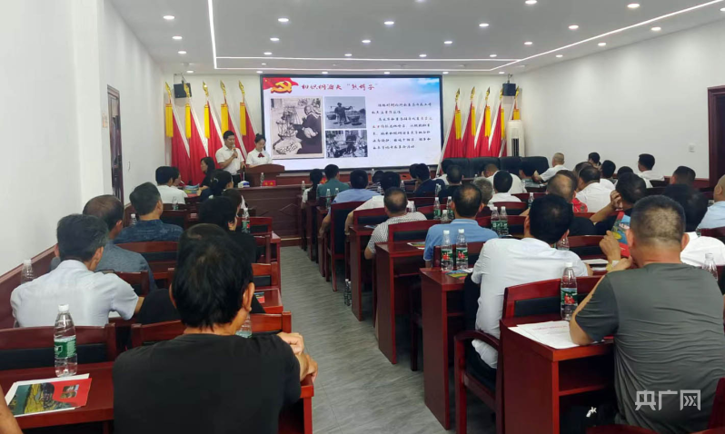 湖南双峰梓门桥镇开展庆祝建党102周年活动