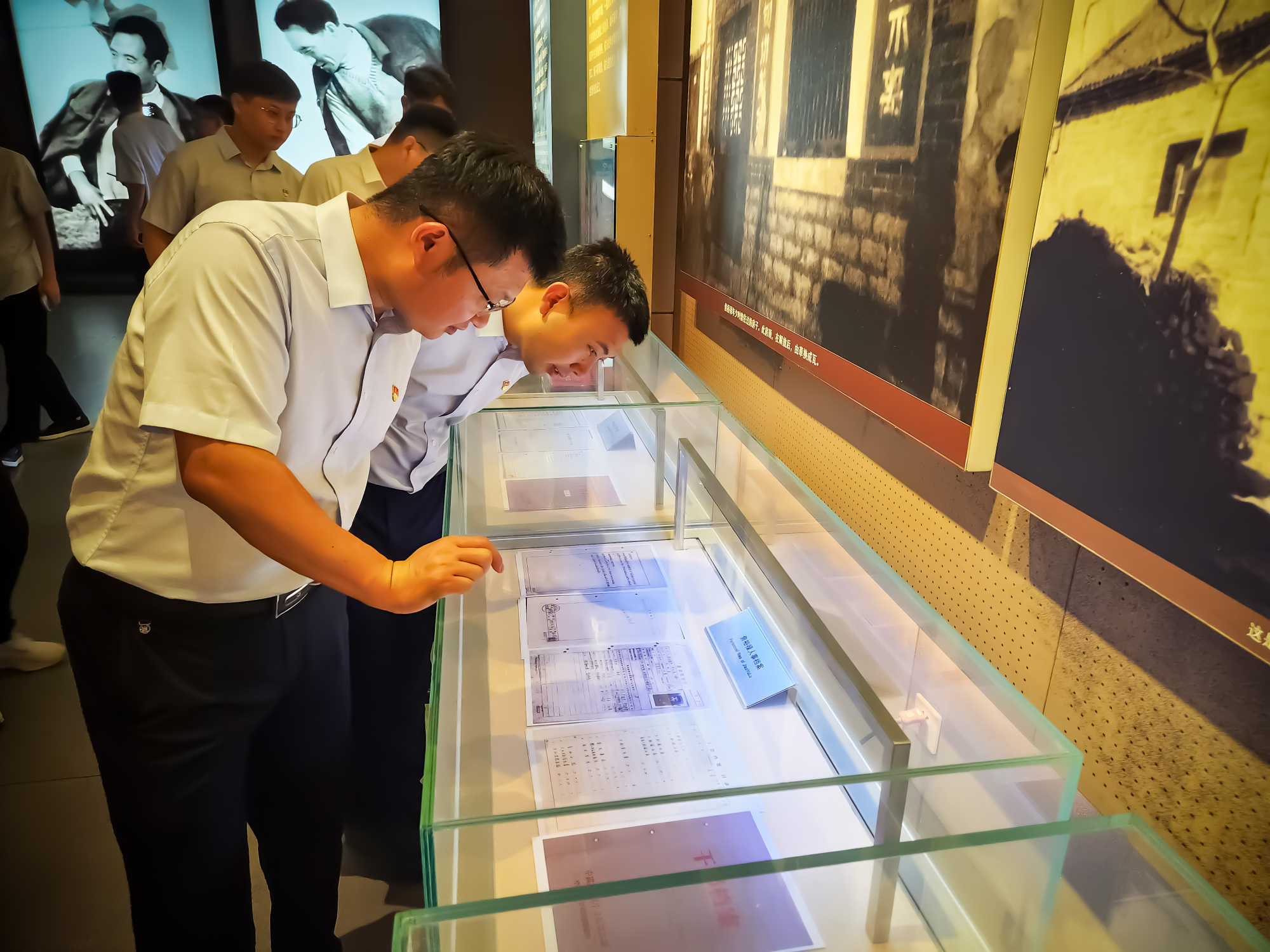 中交一公局集团开展党性教育活动_央广网