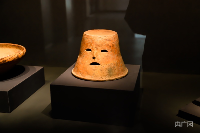 杨官寨遗址：探秘5000年前的聚落文明_央广网