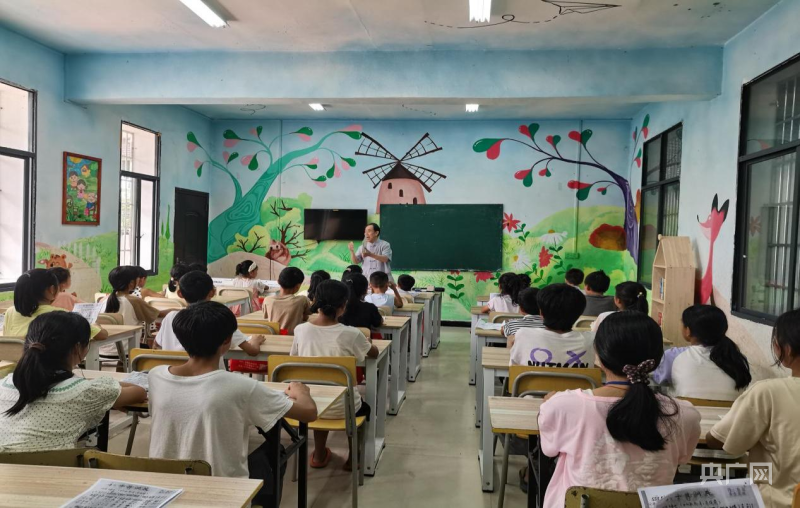 江永暑期多彩课堂 为乡村孩童成长护航