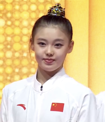 中国艺术体操首个世界冠军！沙坪坝小花丁欣怡携队友夺冠_央广网