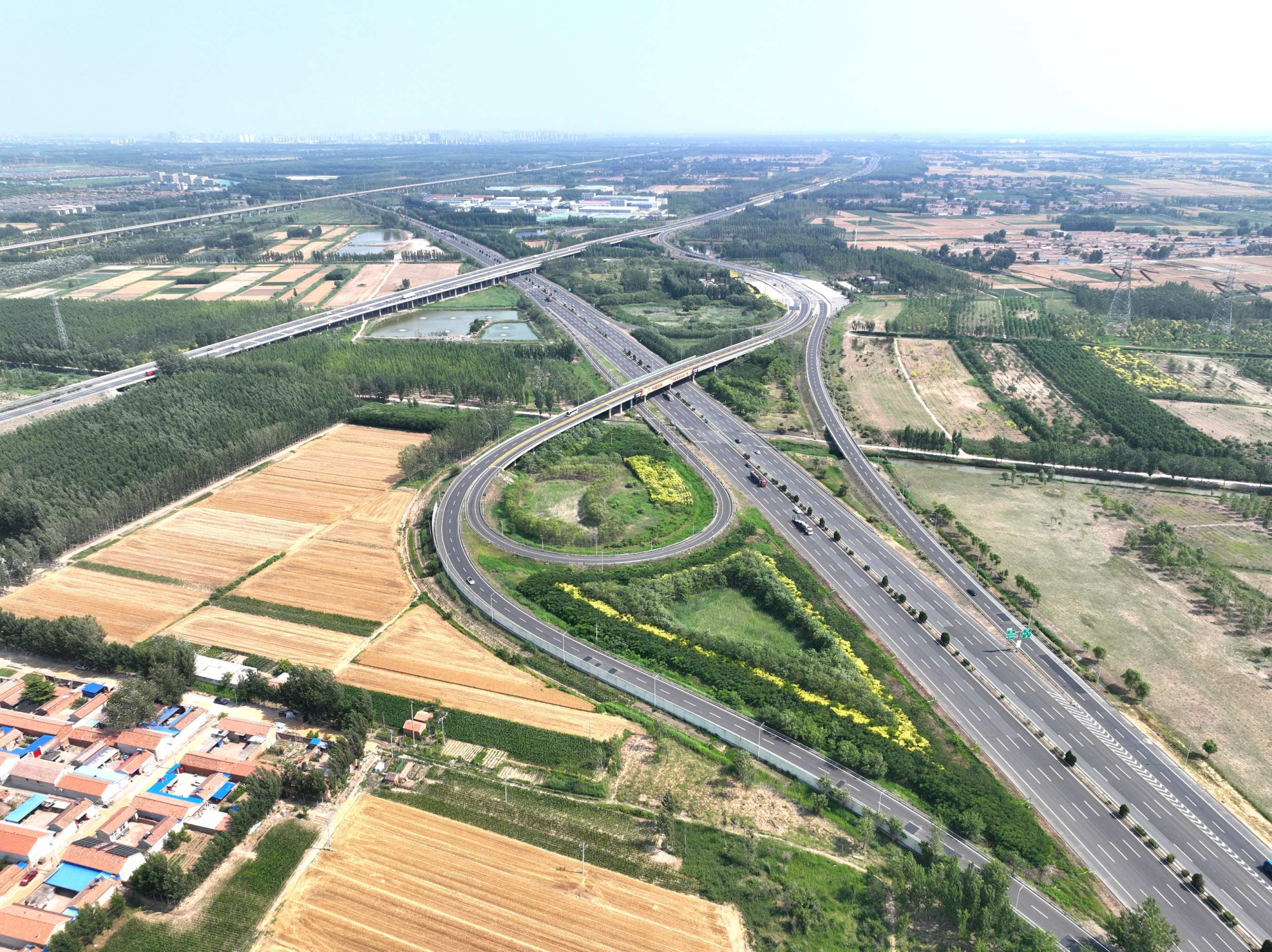 京津塘高速公路