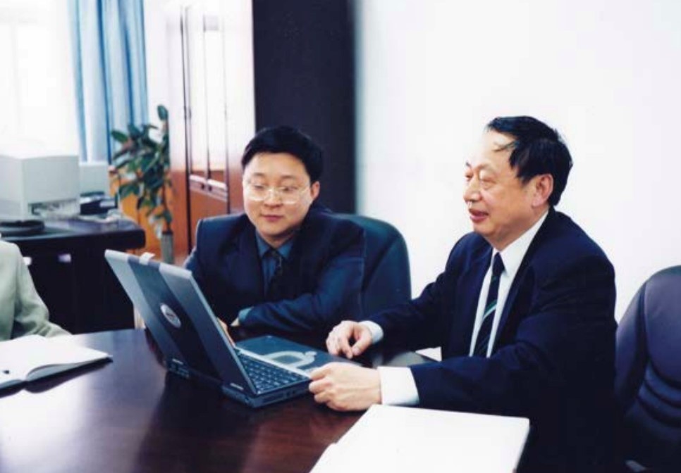 先生丨王仁华:让世界聆听我们的声音_央广网