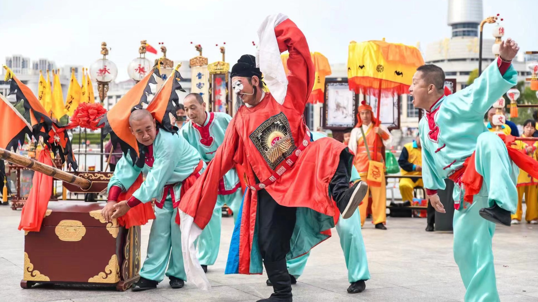 天津：在最潮的舞台演三百年“老”戏
