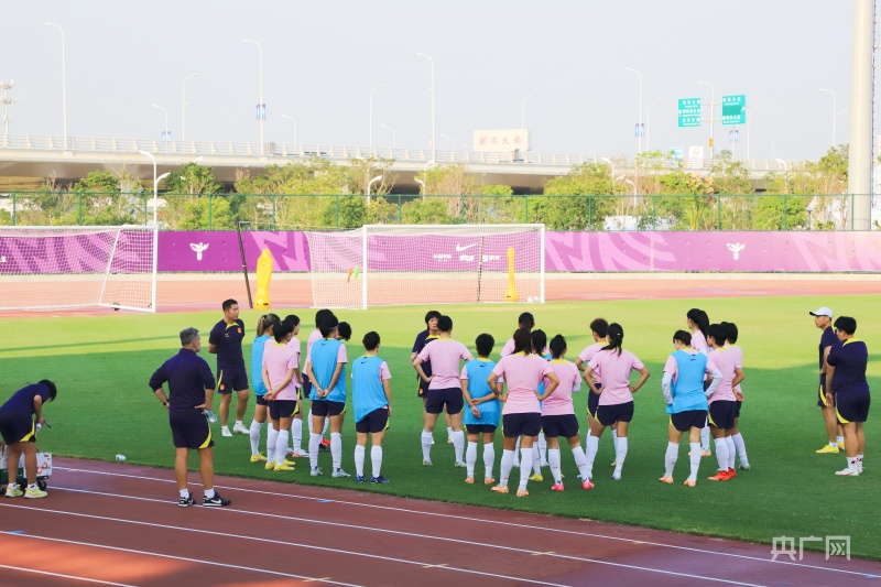 首战即决战！中国女足今日在厦迎战朝鲜队