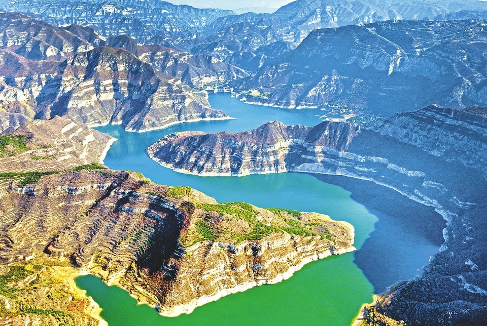 山西老雄山酒业鹿鸣图片