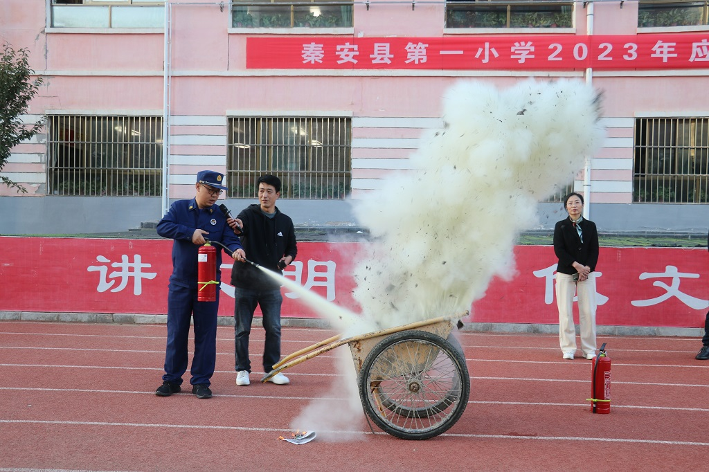 甘肃各地消防多措并举筑牢秋冬消防安全“防火墙”天博电竞APP(图1)