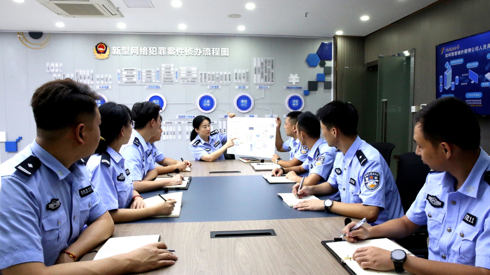 基层有需求中心来解题湖北孝感公安在大部门大警种制改革中破局