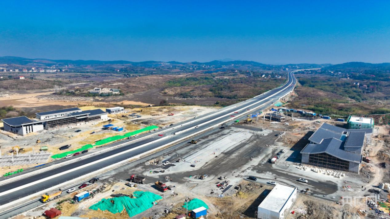 湖南衡永高速公路建設掃尾預計明年5月通車