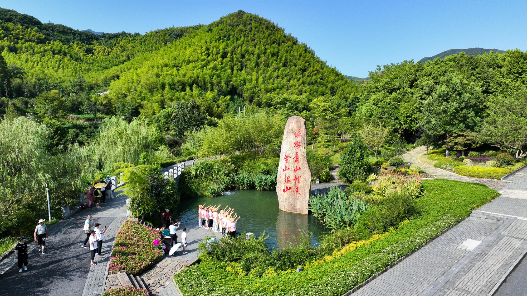 着墨山水只此湖州——“千万工程”二十年的湖州实践