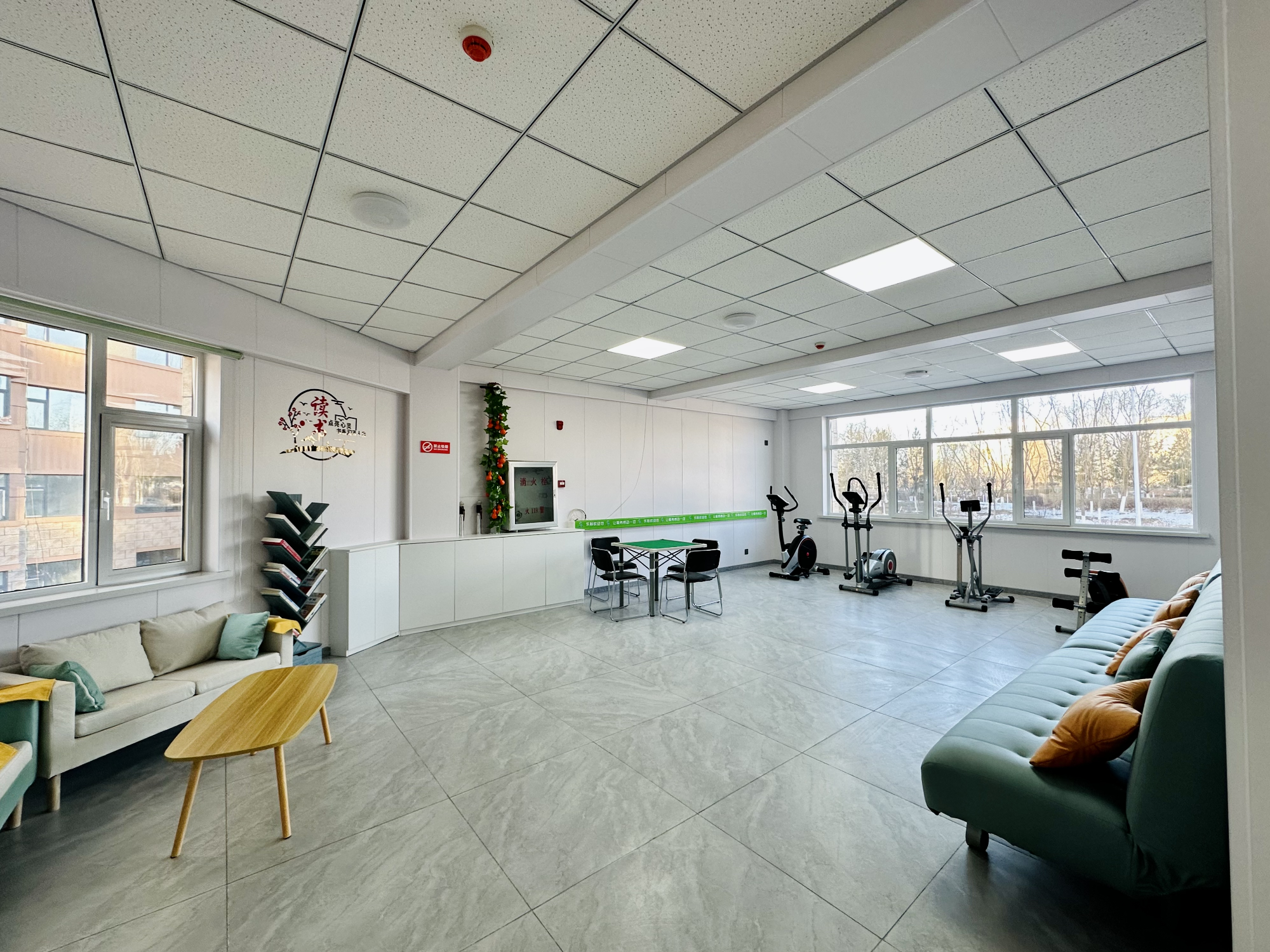 好事成双!洮南市两家"嵌入式"居家养老服务中心投入运营