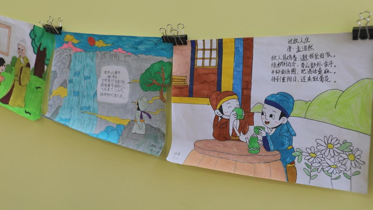 易县积极推进学校校本课程建设,以中华优秀传统文化为载体,通过剪纸