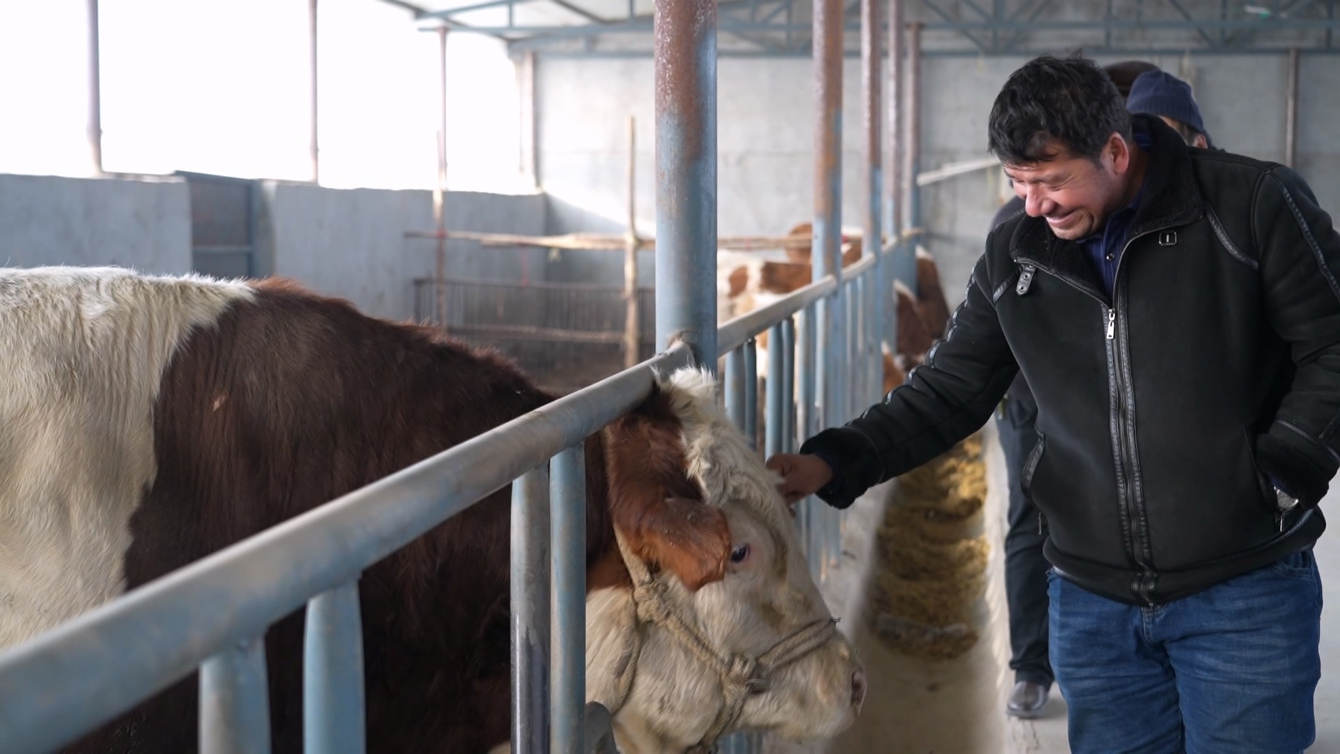 阿克苏：畜牧技术培训助推乡村振兴发展