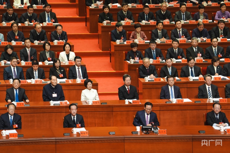 记者探河南两会丨多图聚焦河南省政协十三届二次会议