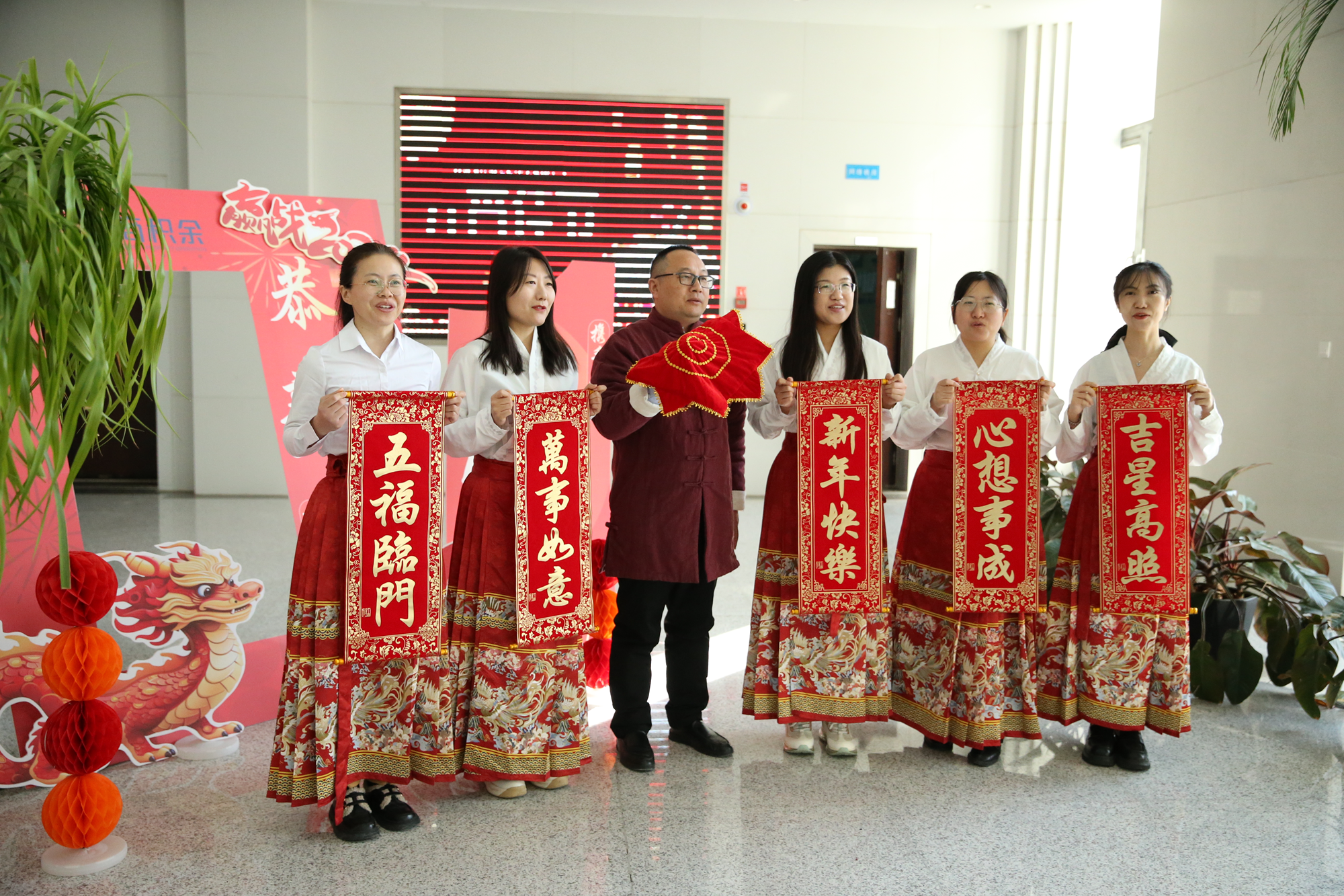 山东省济南生态环境监测中心党委组织开展"一月一主题"文明实践活动暨