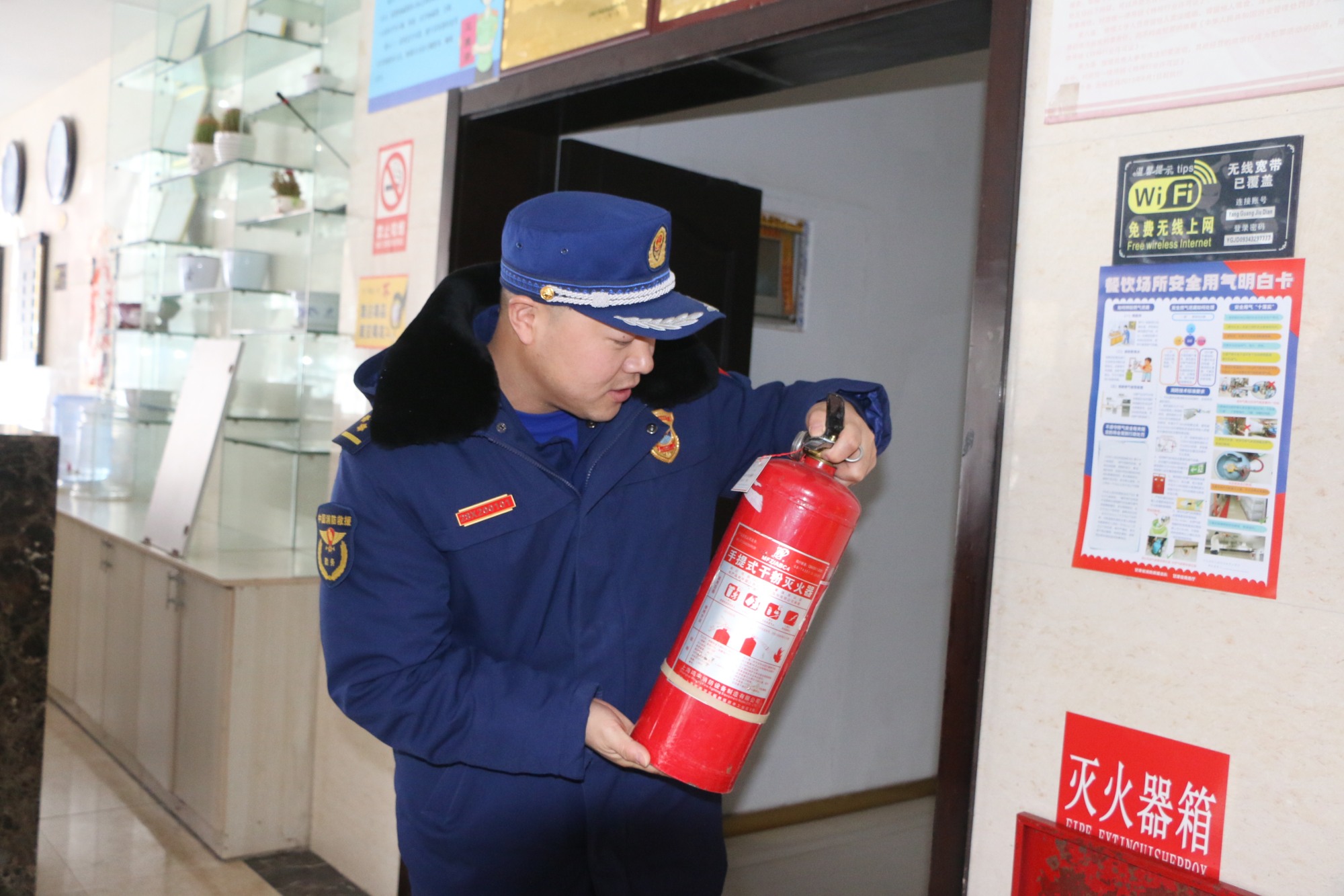 甘肃庆城消防部门深入多业态混合经营场所开展消防安全专项检查