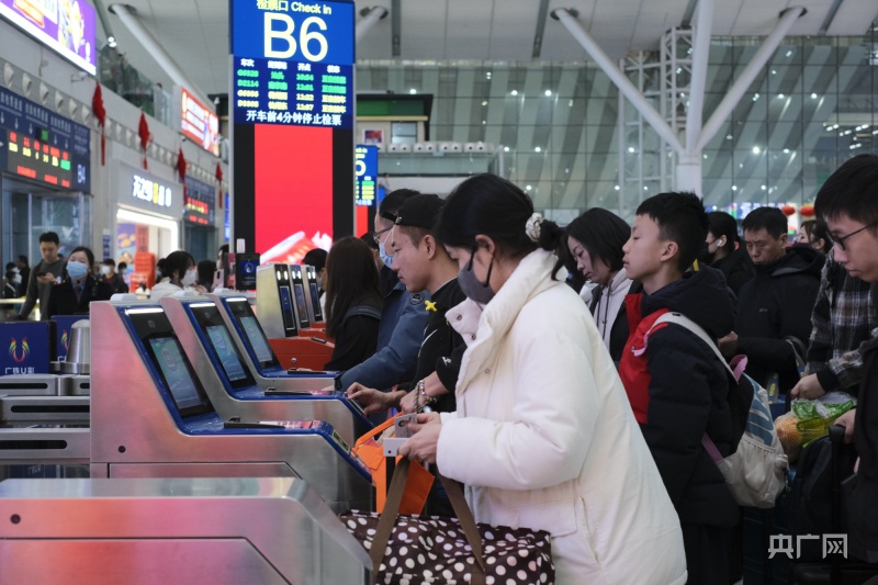 深圳春运铁路到发旅客超2000万人次