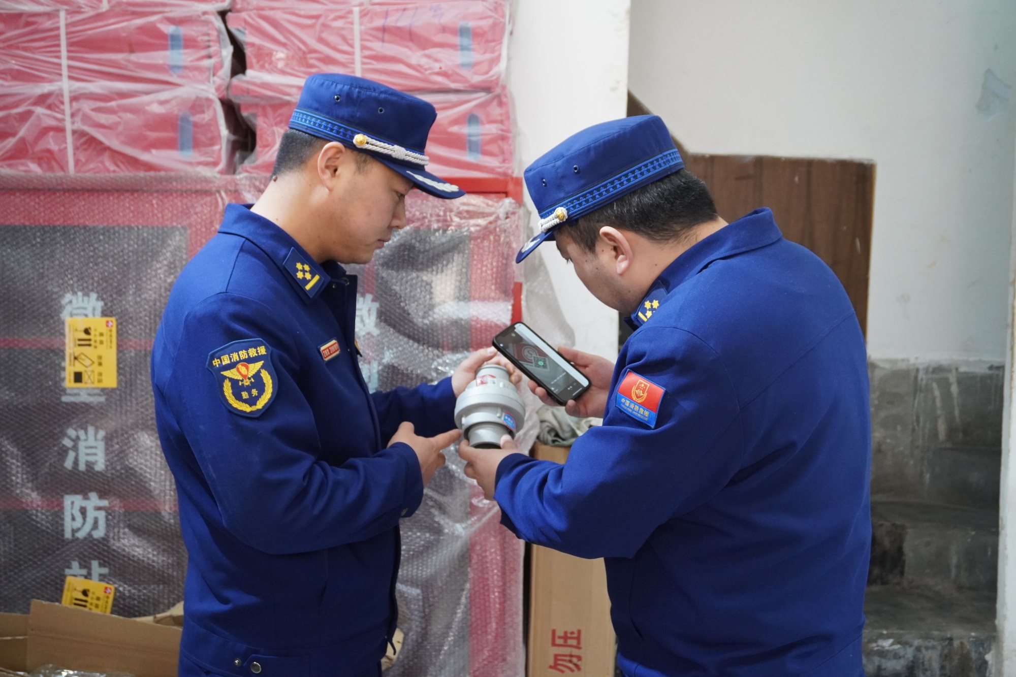 甘肃庆城消防联合市场监管部门强化消防产品监管