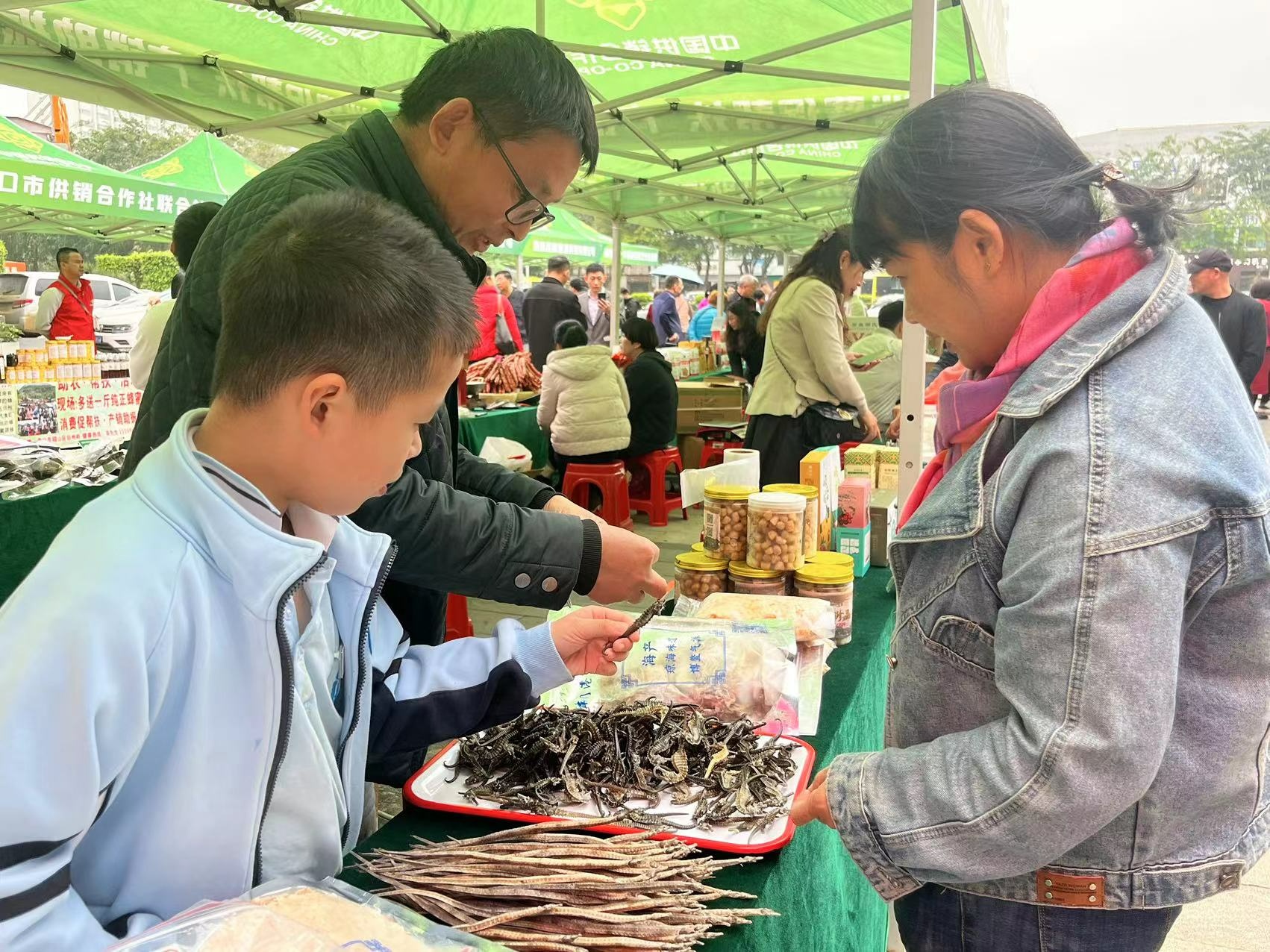 海口：消费帮扶解民忧