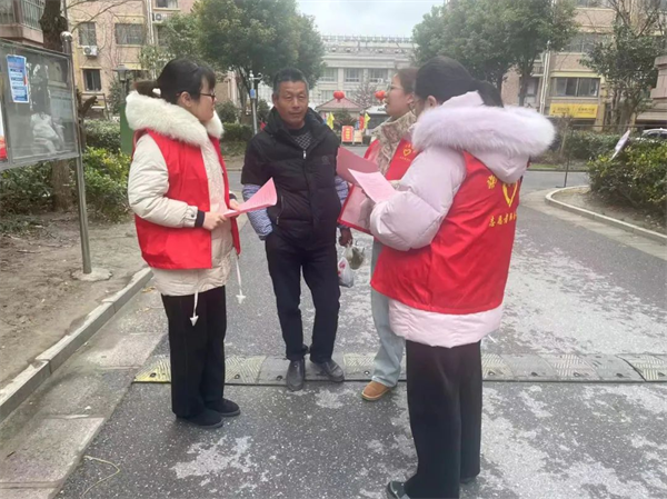 江苏省兴化市临城街道组织开展电信防诈宣传文明实践活动