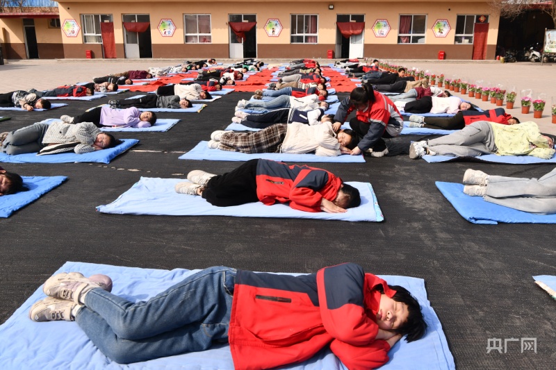 hth会体会官方河北栾城 ：健康睡眠 人人共享(图2)