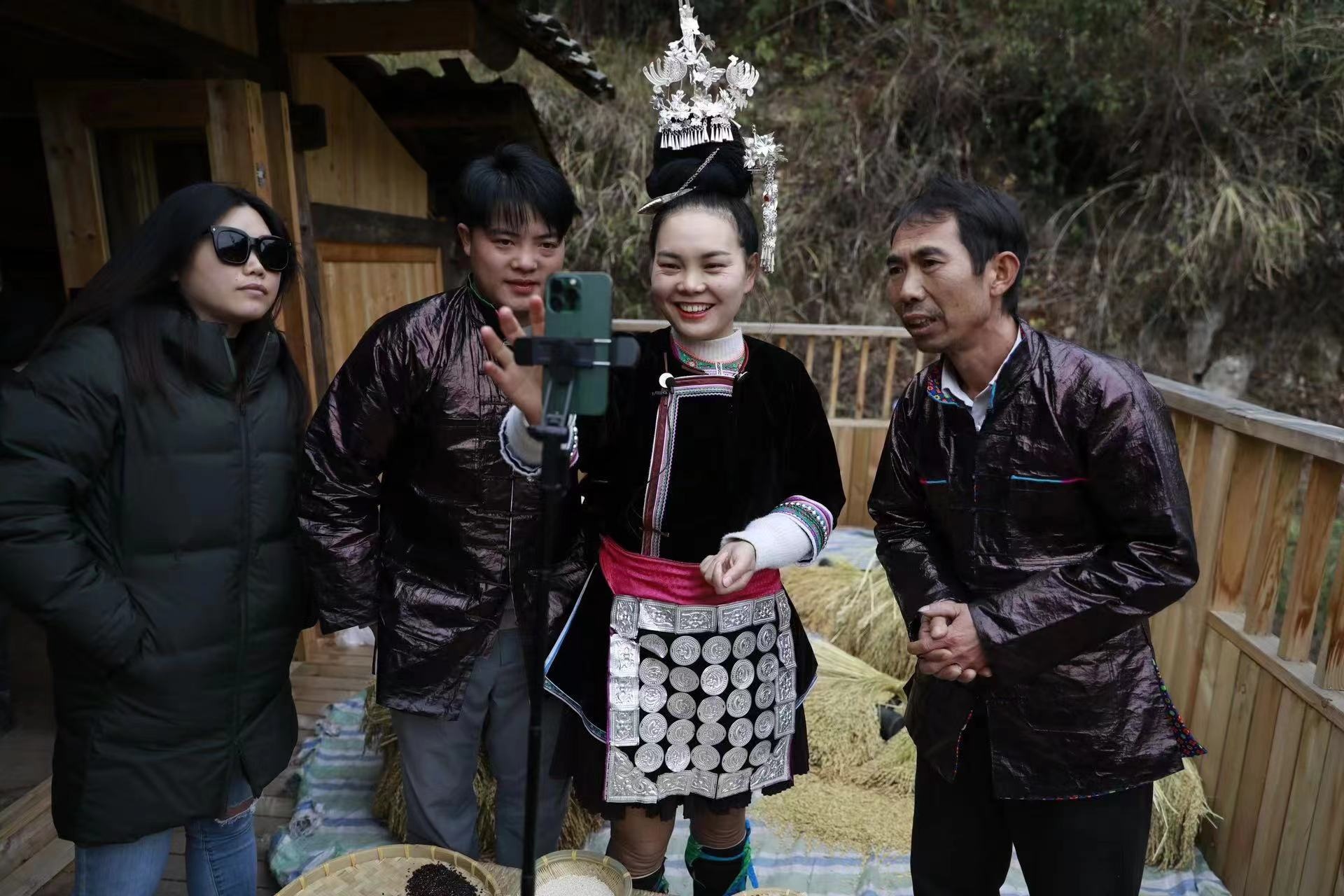 贵州黎平新媒体电商助农特产品销售19亿元