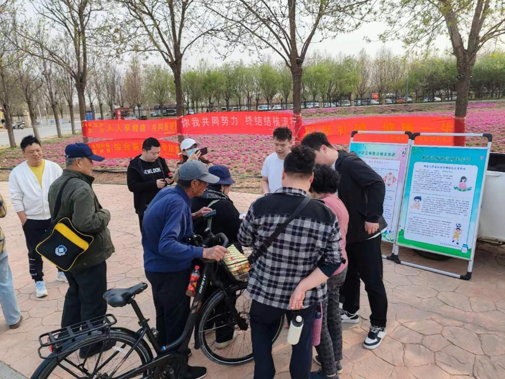 河北安国健康宣传进基层筑牢群众健康防线