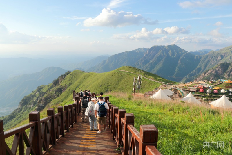 江西武功山世界地质公园里的流量密码