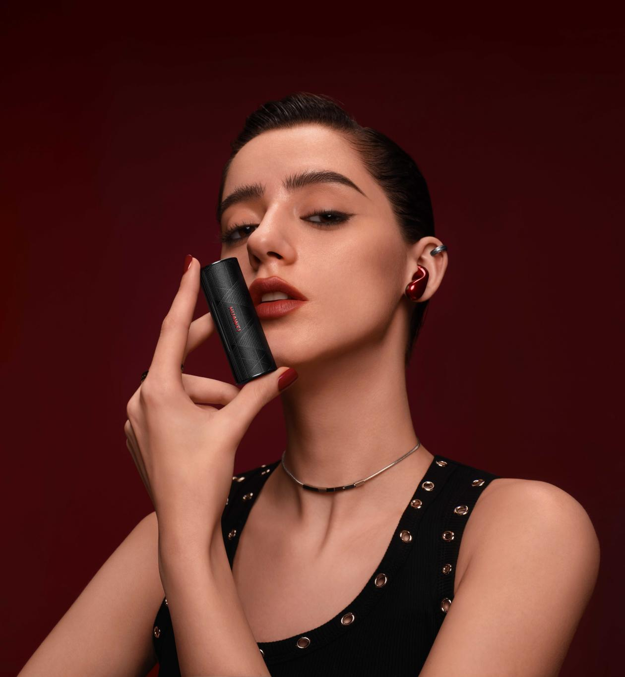 华为FreeBuds  Lipstick  2  口红耳机正式开售，百变形态拉满时尚仪式感！