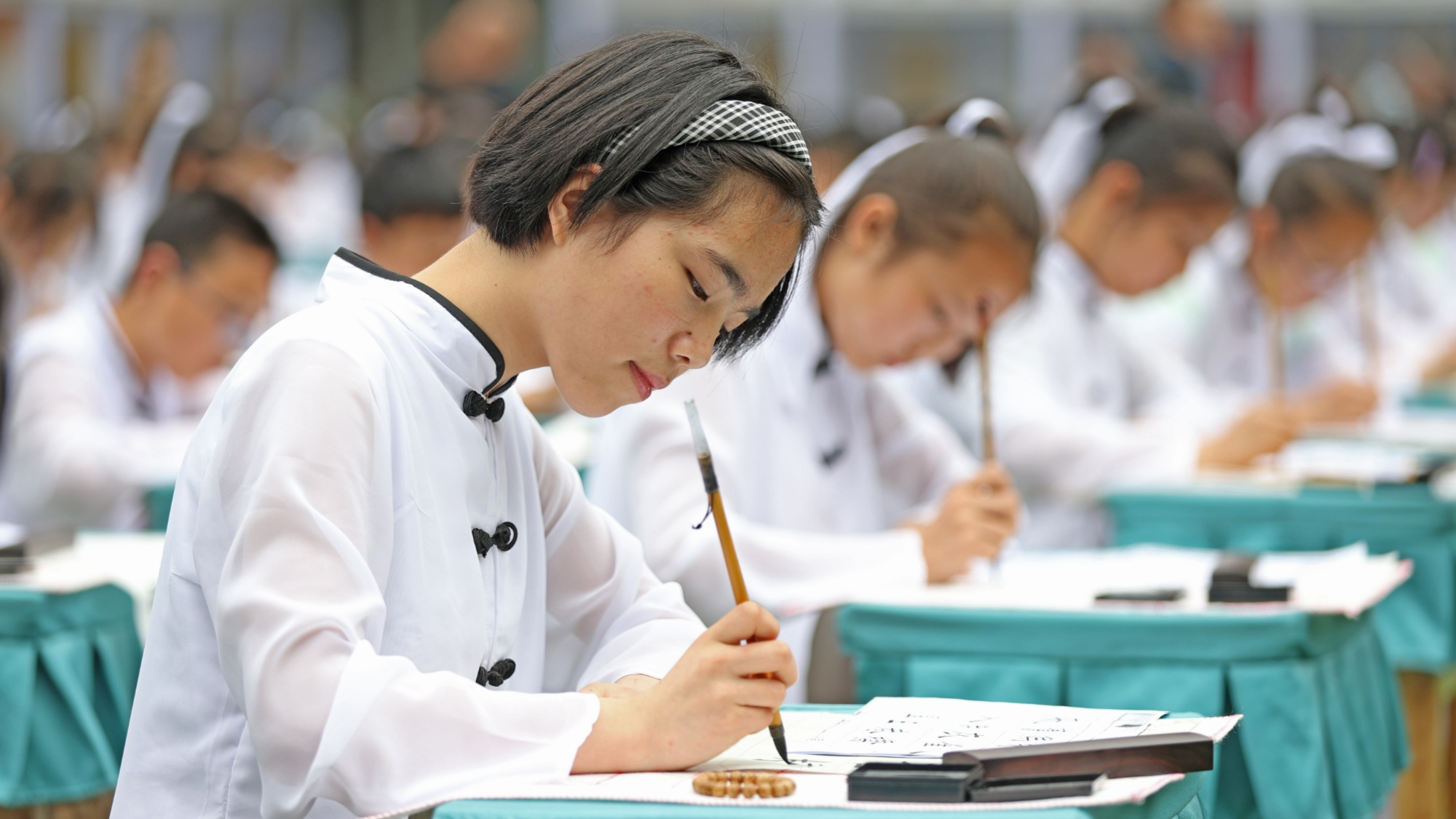 重庆彭水:翰墨飘香润校园