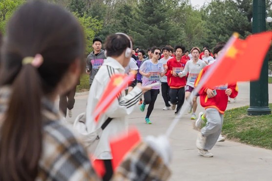 沈陽市綠島學校_沈陽市綠島學校招聘_沈陽市綠島學校學費