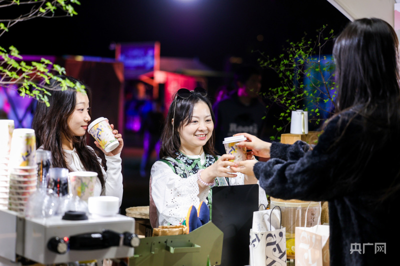 长三角咖啡市集在青浦正式开市