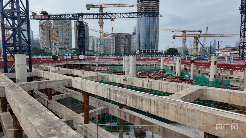 深圳新皇岗口岸建设进行时  建成后可将平均通关时间缩短至5分钟