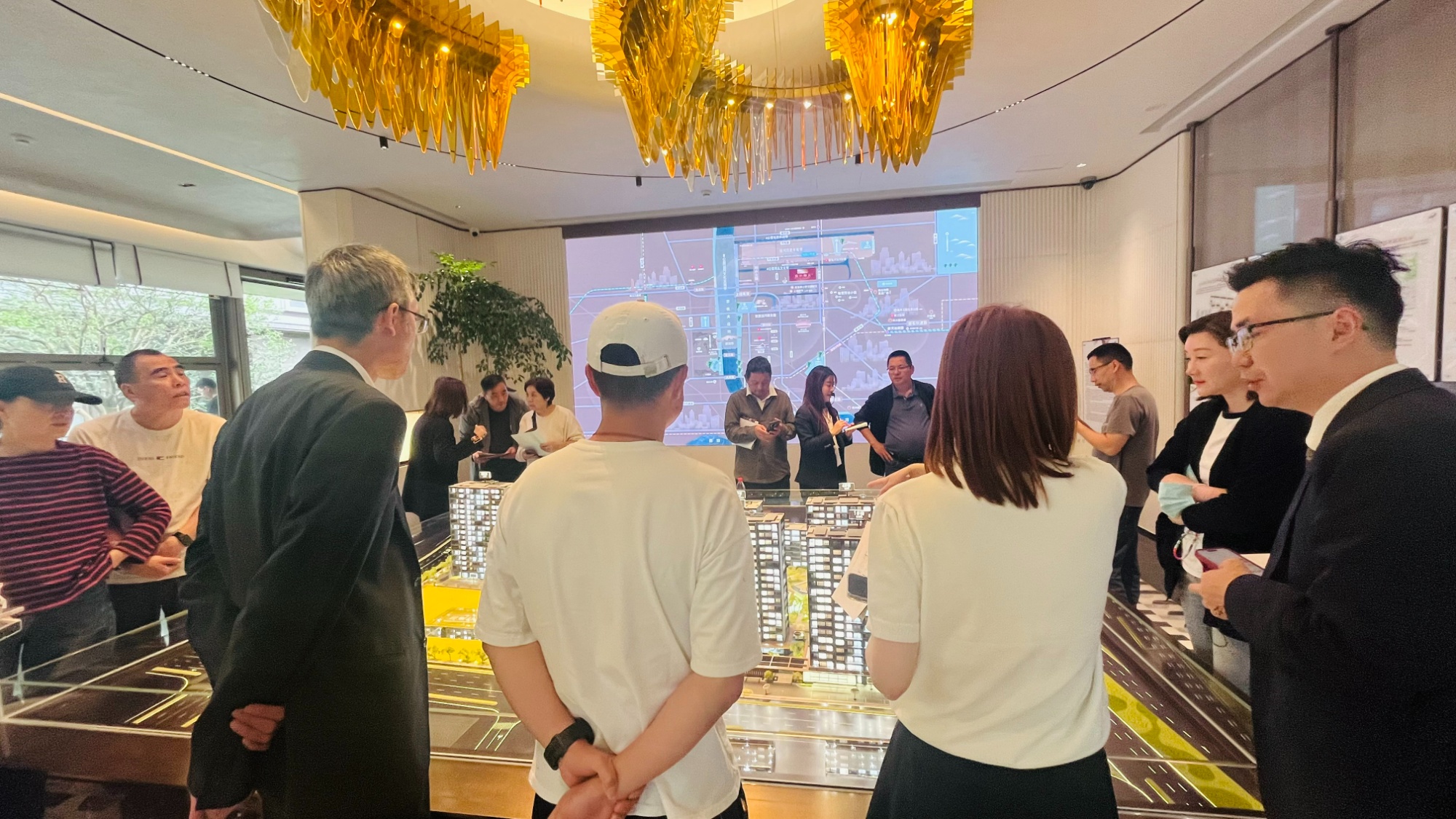杭州房产新政引发购房咨询“井喷”分析师预测二手房库存将增加(图3)