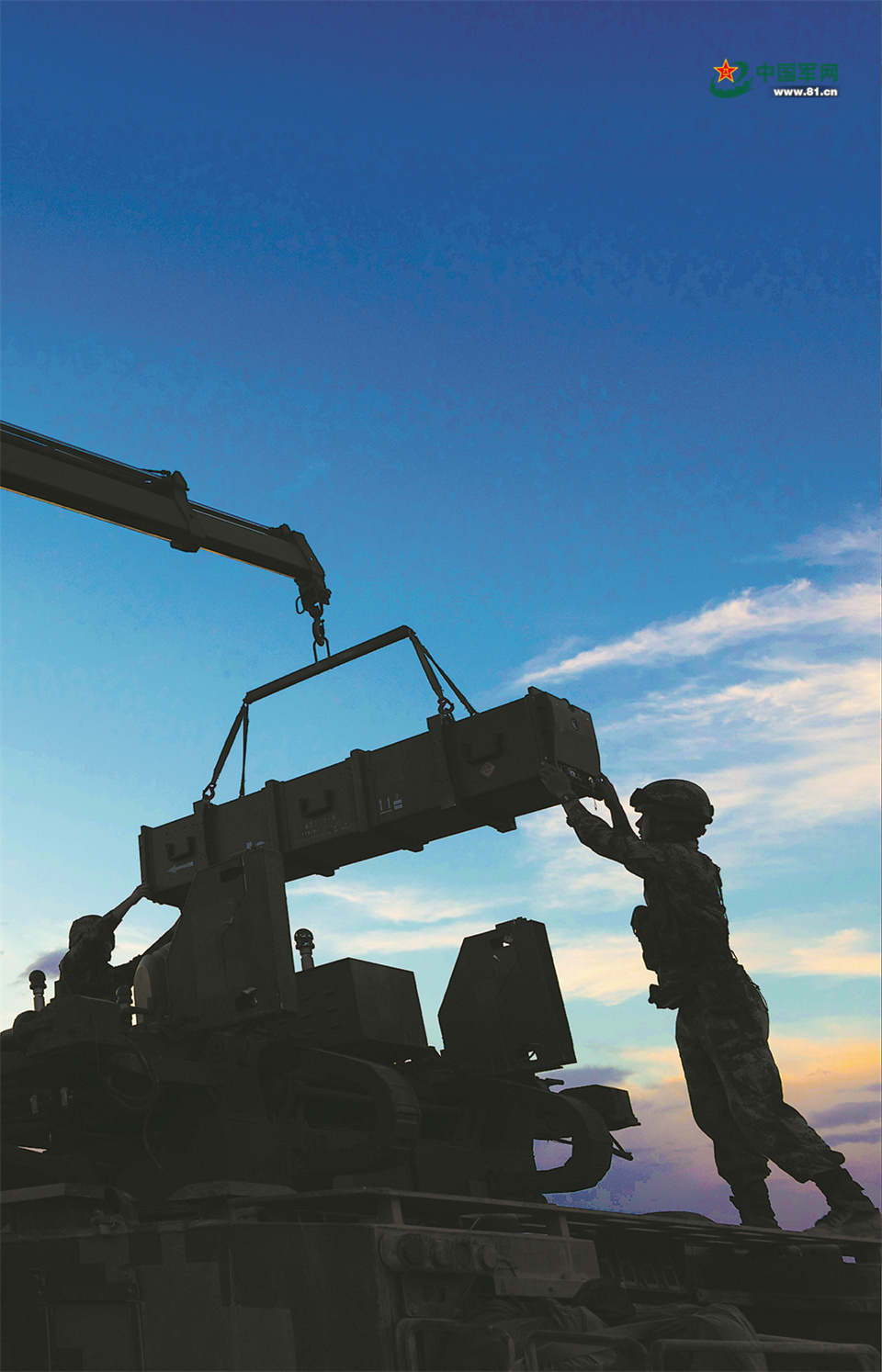 织密防空火力网——陆军某旅防空分队训练影像