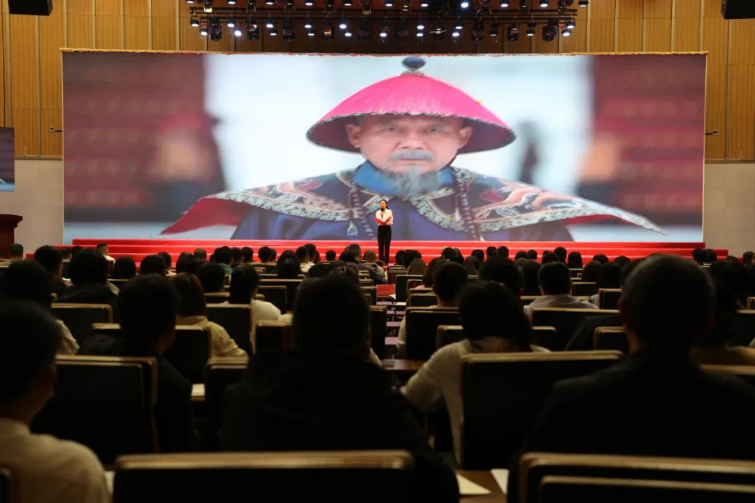 晚清时期平远州(现织金县)人,历任太子太保,兵部尚书,右都御史,山东