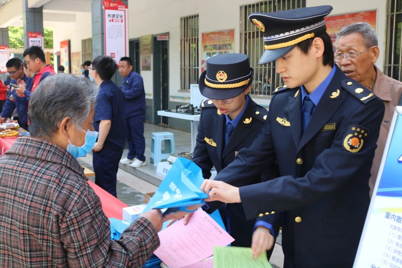 西安城管人的一分钟