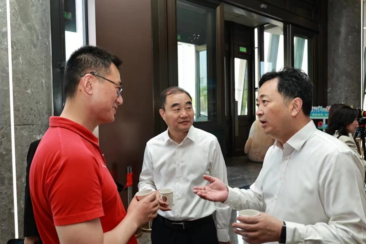 盐城市委常委,组织部部长费坚,市委组织部副部长,市委人才办副主任倪