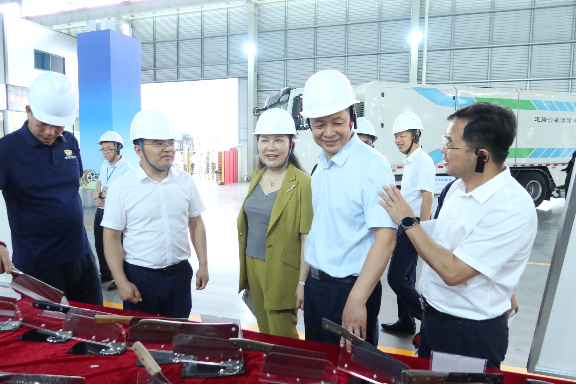 郴州现代装备产业招商推介会在嘉禾举办