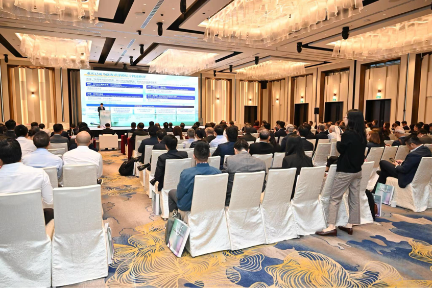 签约超10亿重庆生命科技城和枢纽港产业园在新加坡举行推介会