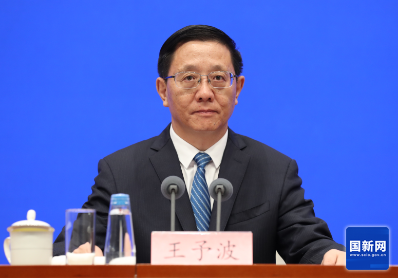 云南省省长答央广网:彻底整治不合理低价游,游购捆绑,以购养游等问题