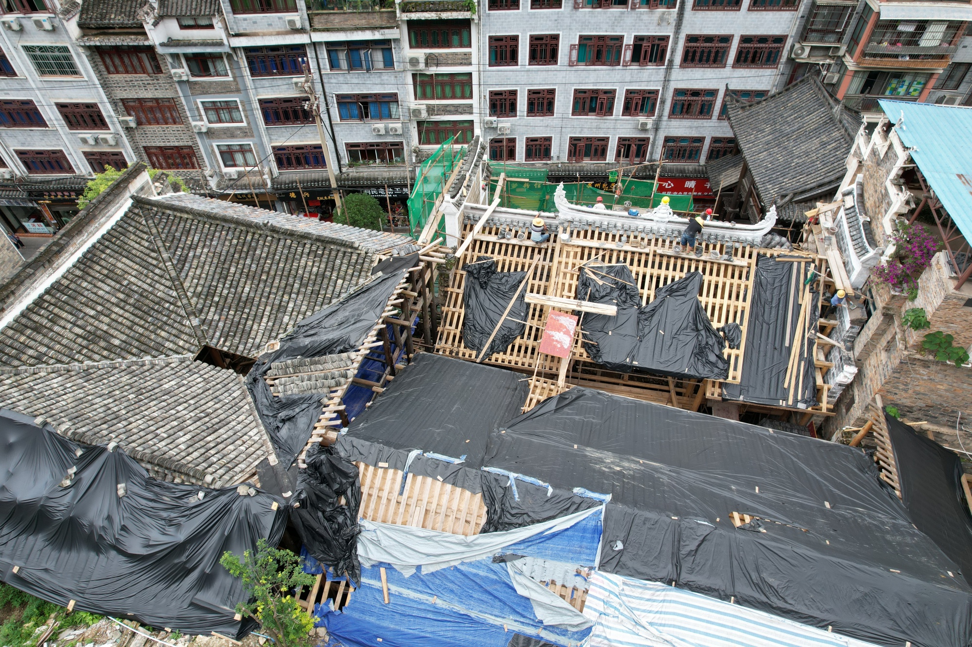 贵州镇远:公益诉讼为文物保护"站岗" 让古迹文物英姿重现