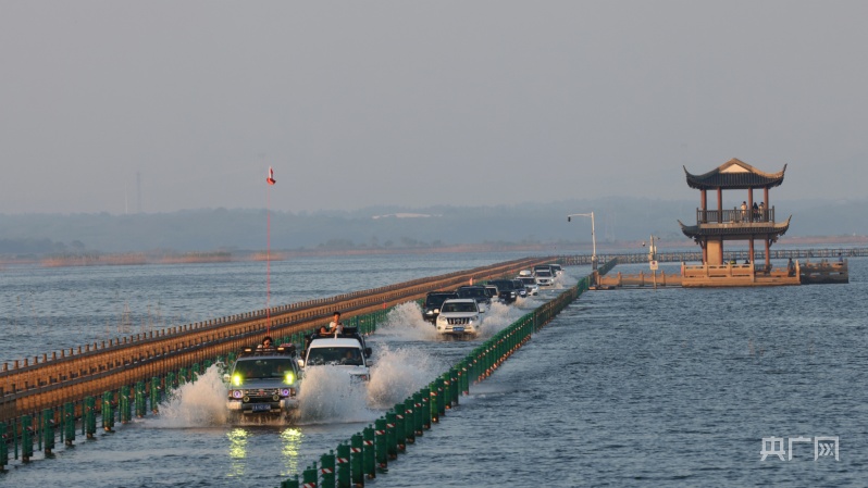 鄱阳湖水下公路图片