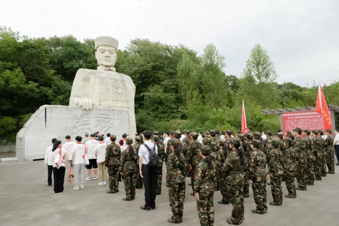 “吴大澂收复国土纪念”揭牌仪式在珲春举行