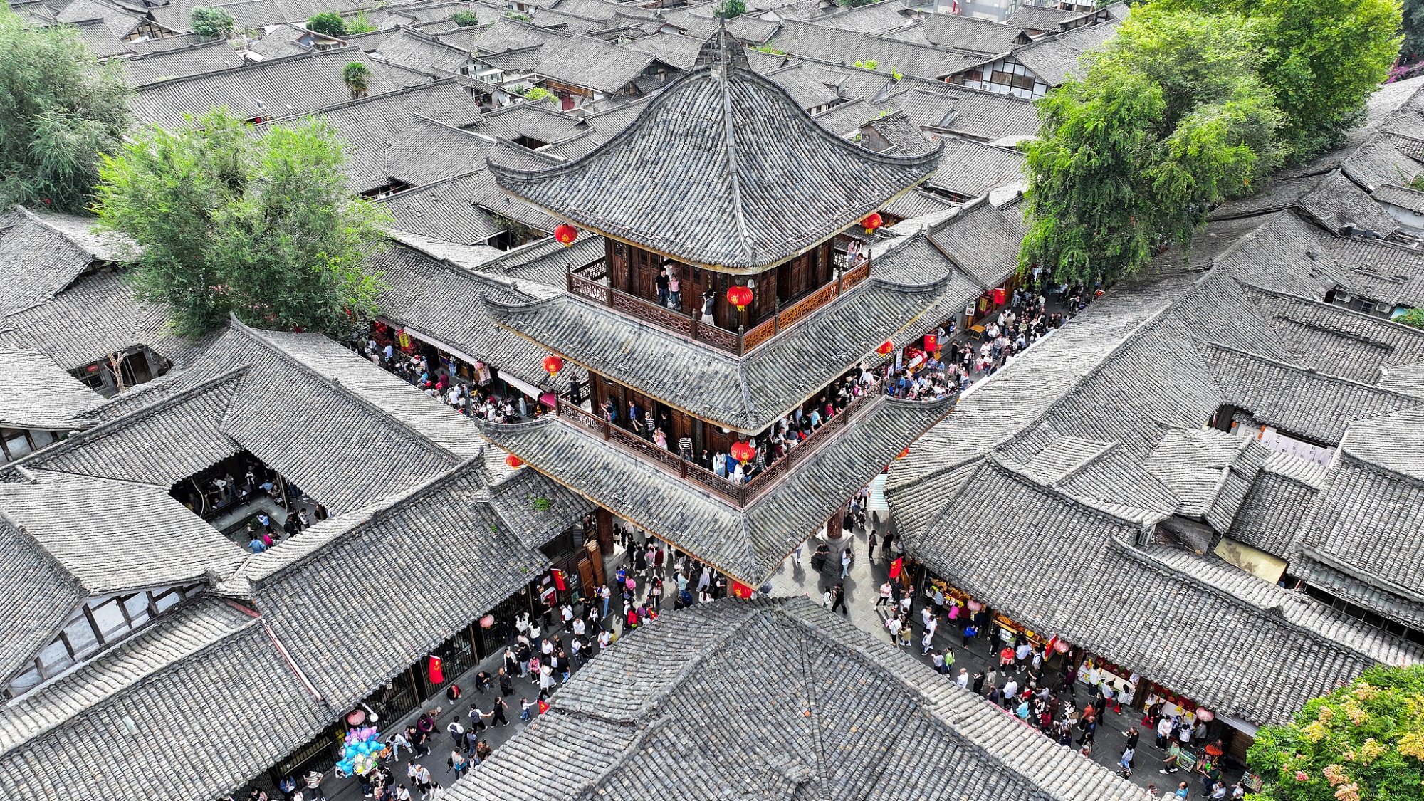 国庆文旅弘扬国韵花式翻新 培育国潮消费新场景