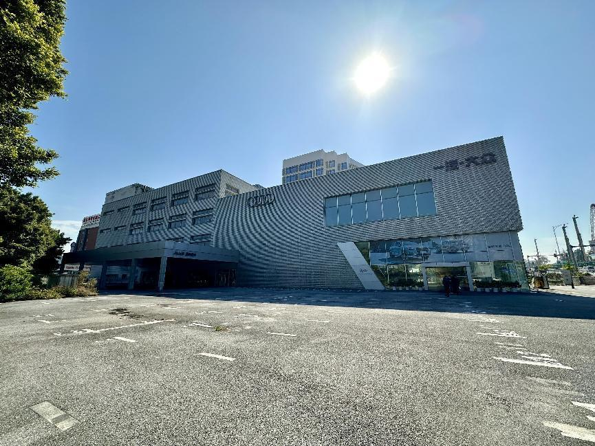 BBA销量下降，经销商关门，“中式高端”崛起